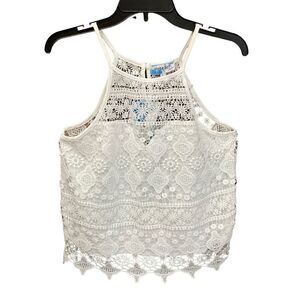 Rebellion Lace Top Button Keyhole Back Closure White Scalloped Hem Large